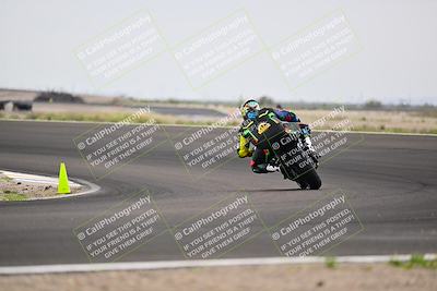 media/Apr-18-2025-TrackDaz (Fri) [[45f5874c44]]/C Group/Session 2 (Turn 10)/